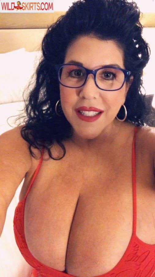 Carol Foxxx / CarollFoxx / Xratedwife nude OnlyFans, Instagram leaked photo #20