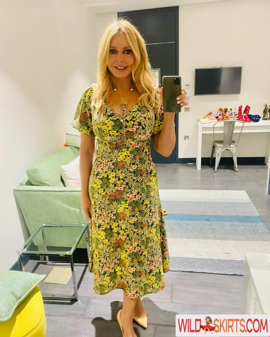 Carol Vorderman / carolvorders nude Instagram leaked photo #13