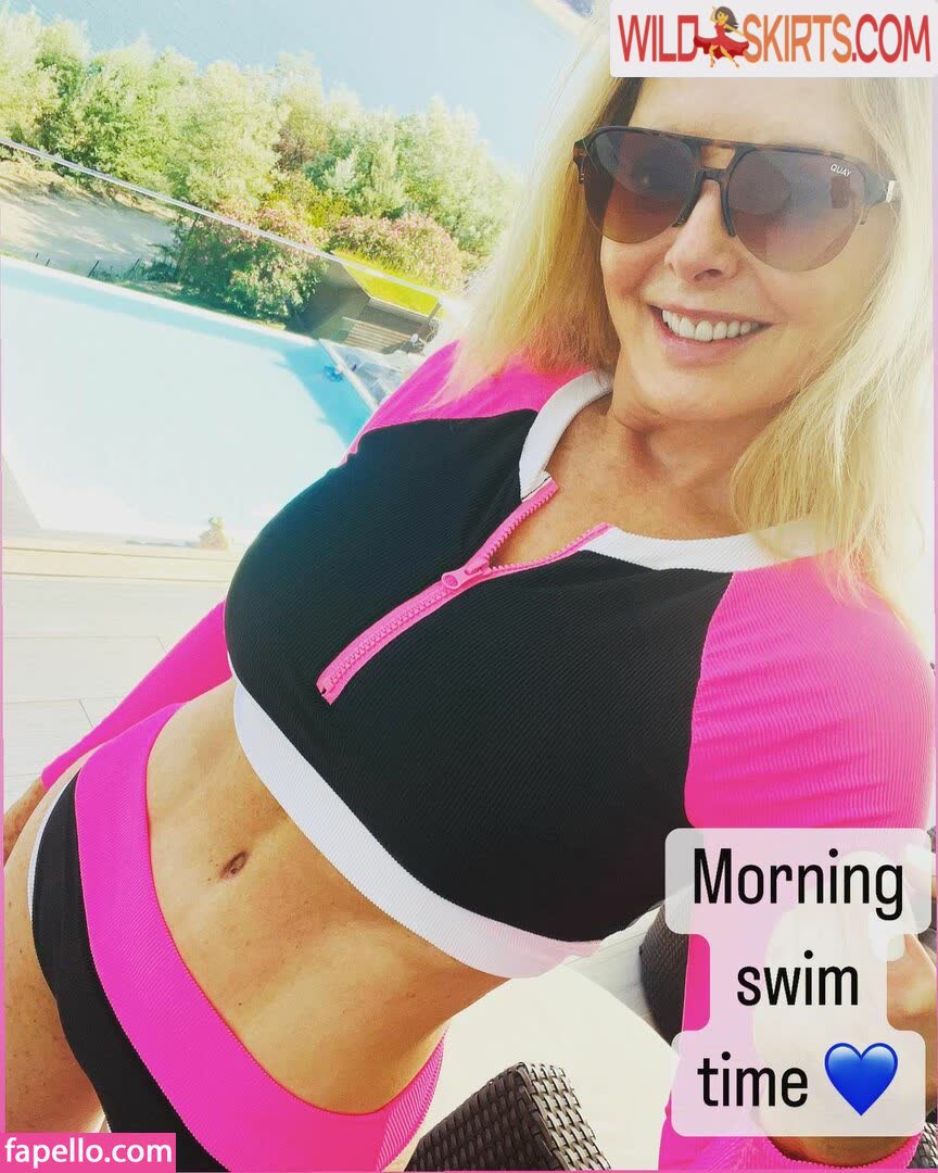 Carol Vorderman / carolvorders nude Instagram leaked photo #9