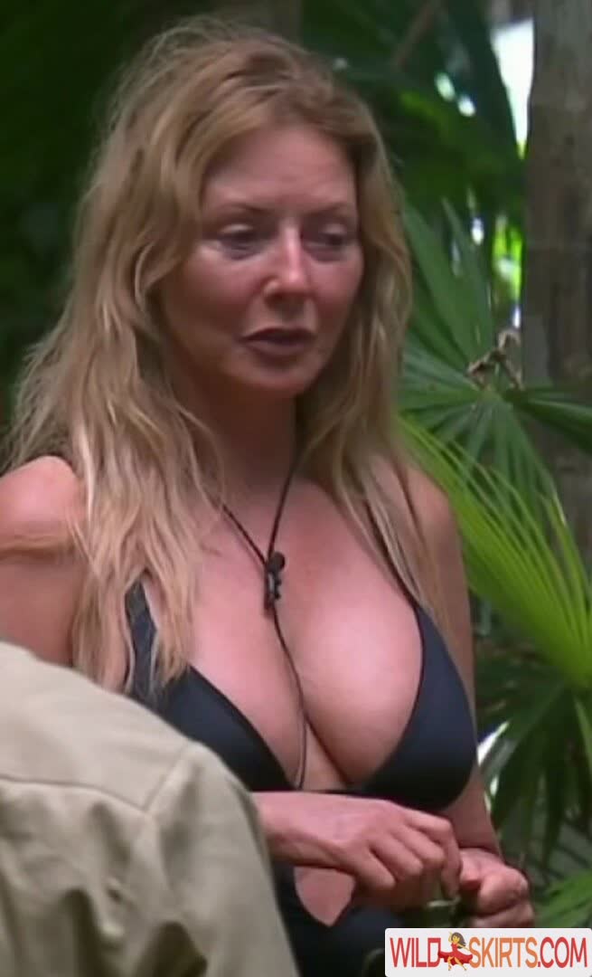 Carol Vorderman / carolvorders nude Instagram leaked photo #25