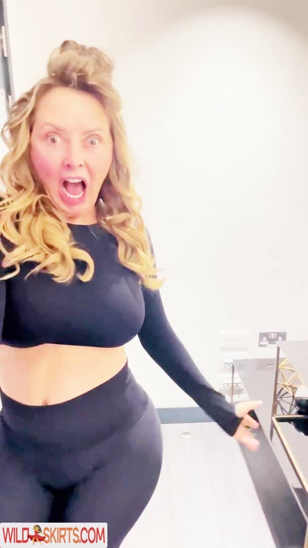 Carol Vorderman / carolvorders nude Instagram leaked photo #14