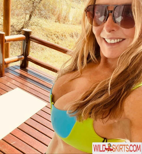 Carol Vorderman / carolvorders nude Instagram leaked photo #920