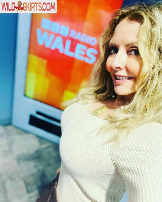 Carol Vorderman / carolvorders nude Instagram leaked photo #928