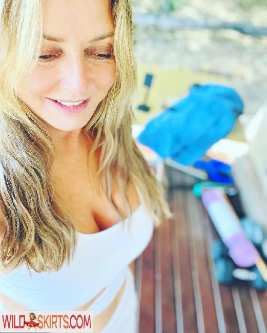 Carol Vorderman / carolvorders nude Instagram leaked photo #443