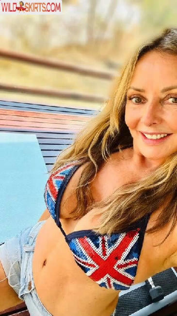 Carol Vorderman / carolvorders nude Instagram leaked photo #523