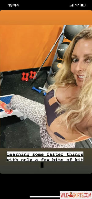 Carol Vorderman / carolvorders nude Instagram leaked photo #833