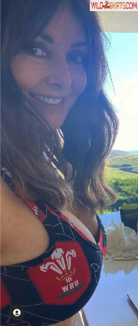 Carol Vorderman / carolvorders nude Instagram leaked photo #851