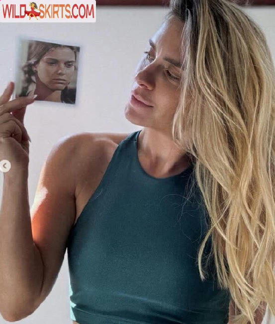 Carolina Dieckmann / loracarola nude Instagram leaked photo #88