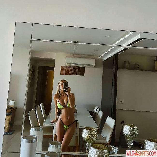 Carolina Fernandes / Carolinabf / u140359769 nude OnlyFans, Instagram leaked photo #25