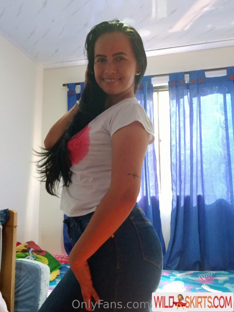 Carolina_uribe nude leaked photo #21