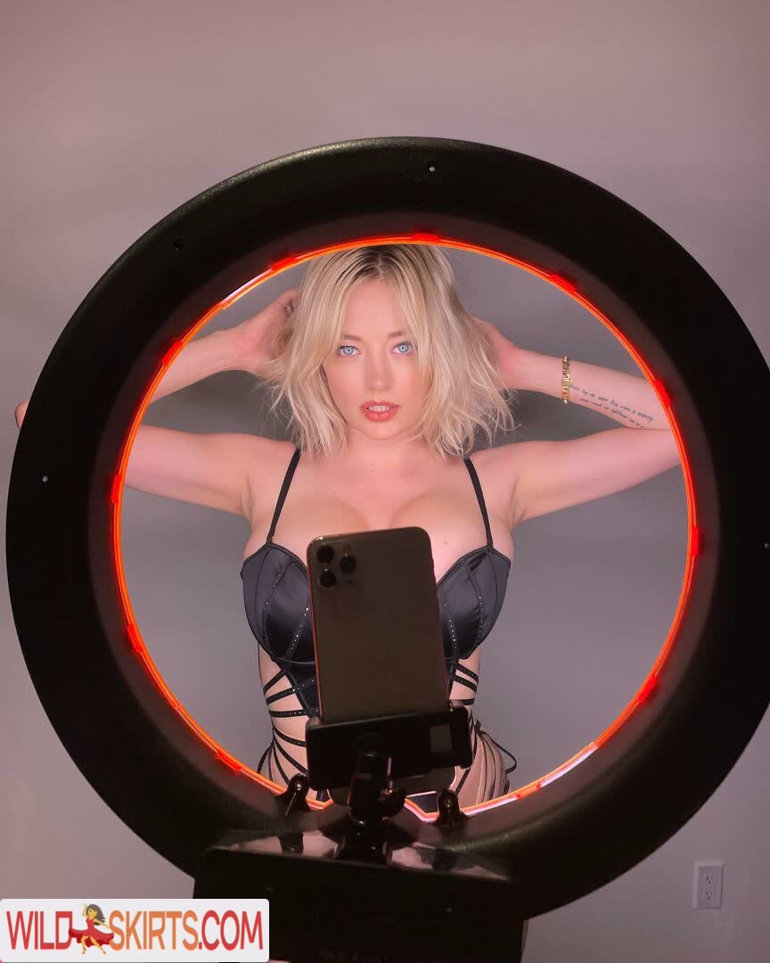 Caroline Vreeland / carolinevreeland / carovreeland nude OnlyFans, Instagram leaked photo