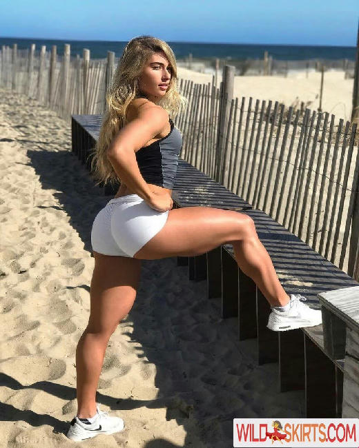 Carriejune / Anne Bowlby / carrieann / misscarriejune nude OnlyFans, Instagram leaked photo #83