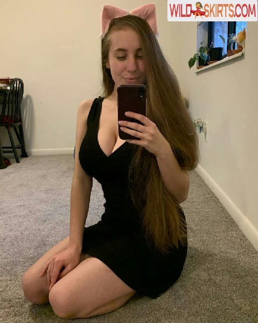 Casey The Gamer / Kasiedilla / caserenn / caseycakesmn nude OnlyFans, Instagram leaked photo #39