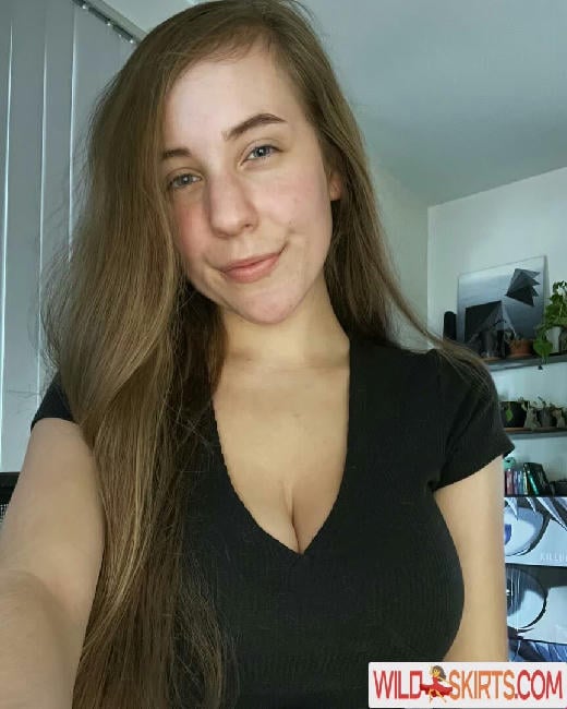 Casey The Gamer / Kasiedilla / caserenn / caseycakesmn nude OnlyFans, Instagram leaked photo #93