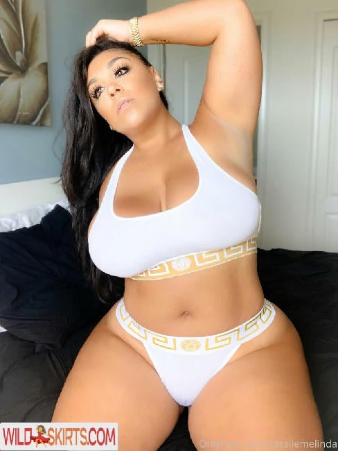 cassandra / cassandrajulliaoff / cassandramaechild / cassiiemelinda nude OnlyFans, Instagram leaked photo #30