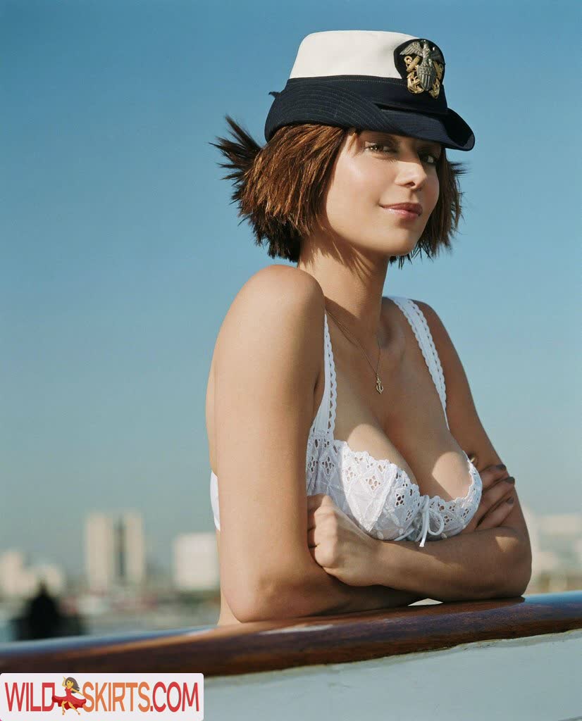 Catherine Bell nude leaked photo #113