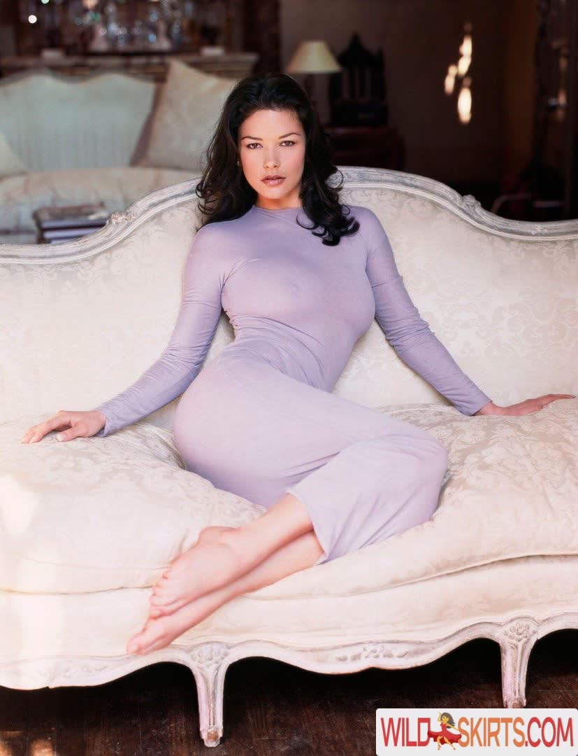 Catherine Zeta-Jones / catherinezetajones nude Instagram leaked photo #16