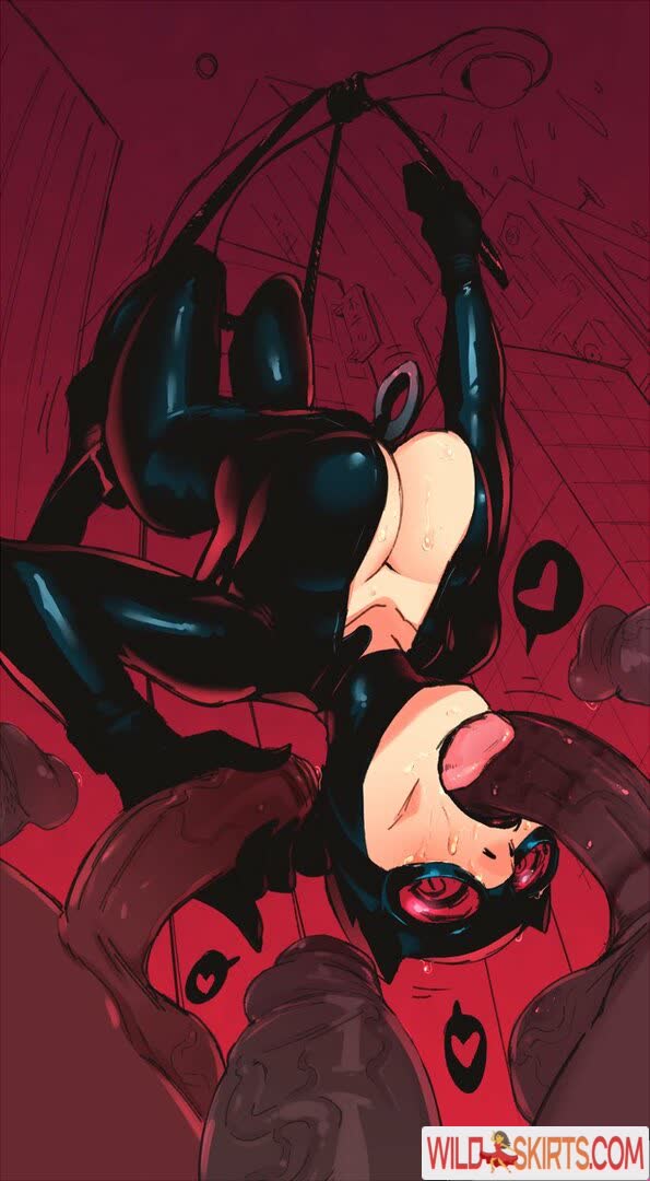 Catwoman nude leaked photo #20