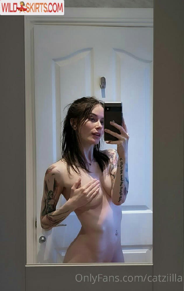 Catzilla / Catzii / catziilla / cptamaziing nude OnlyFans, Instagram leaked photo #41