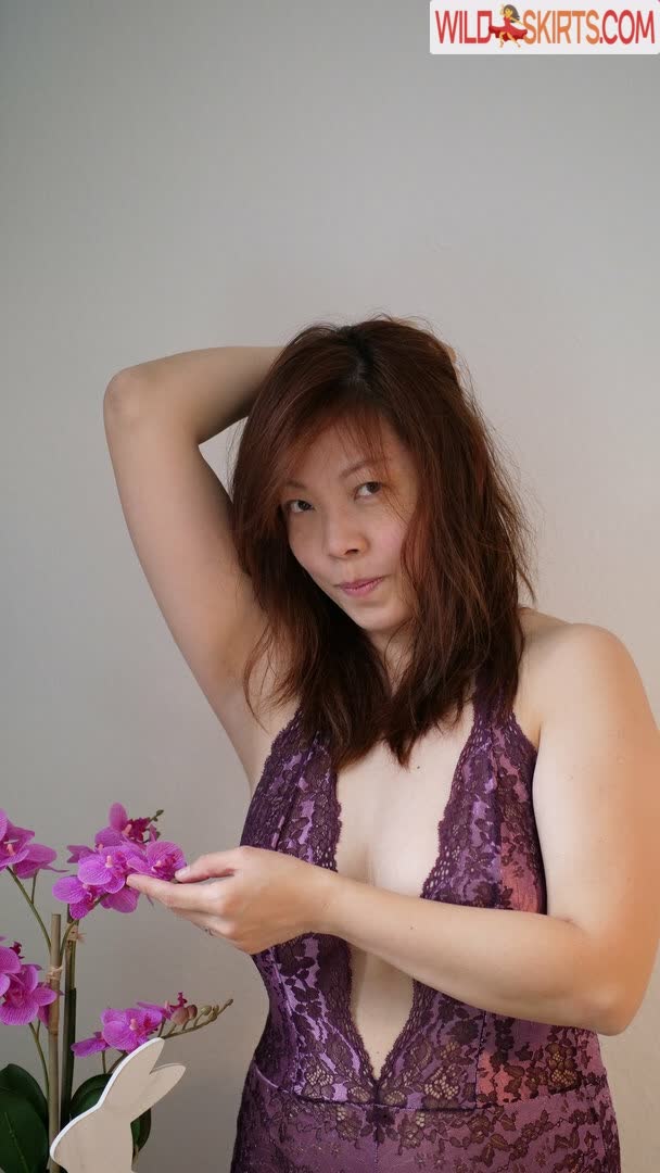 Cecile Chan nude leaked photo #2