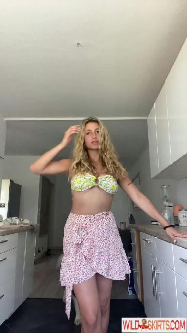 Celina / celina.njrs / celinapowell nude OnlyFans, Instagram leaked photo #17