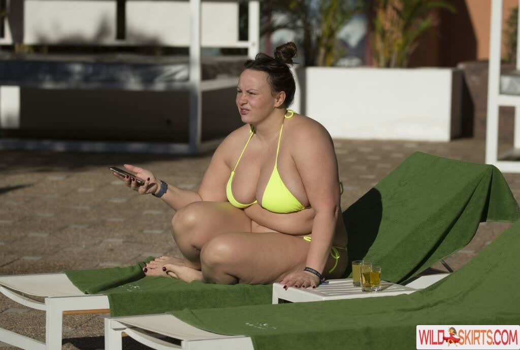 Chanelle Hayes nude leaked photo #8