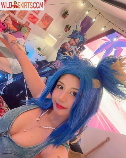 Charechii / Charess / charechii nude Instagram leaked photo #32