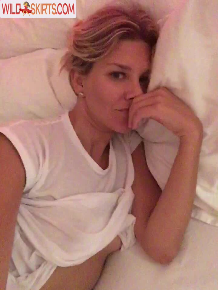 Charissa Thompson nude leaked photo #5