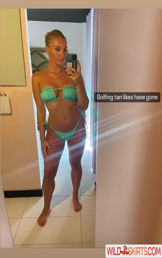 Charley Hull nude leaked photo #9