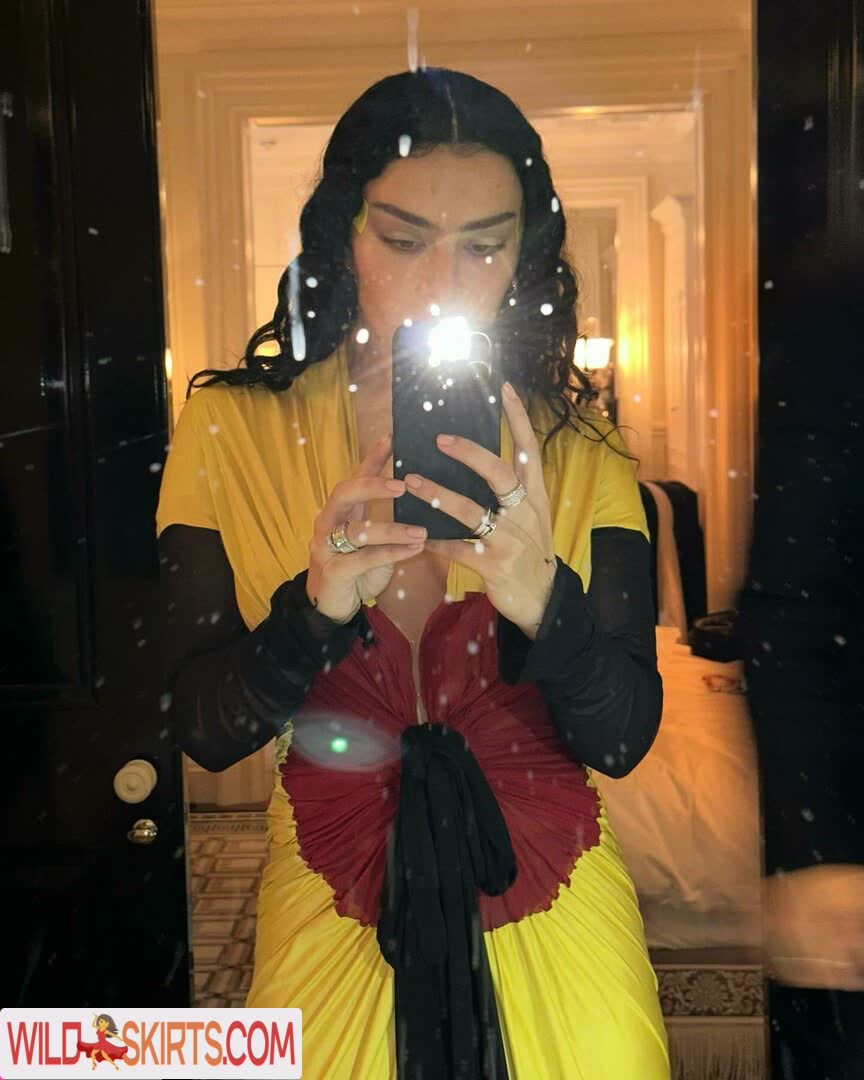 Charli XCX / charli_xcx / charlignarly nude OnlyFans, Instagram leaked photo #5