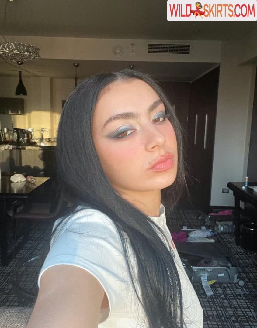 Charli XCX / charli_xcx / charlignarly nude OnlyFans, Instagram leaked photo #3