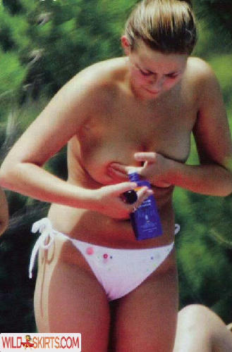 Charlotte Church / therealcharlottechurch nude Instagram leaked photo #4