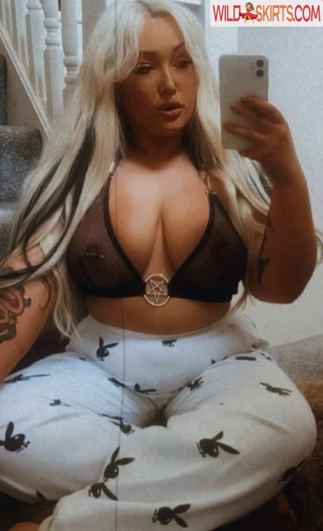 cherryb0mbxo / grung3_baby nude OnlyFans leaked photo #5