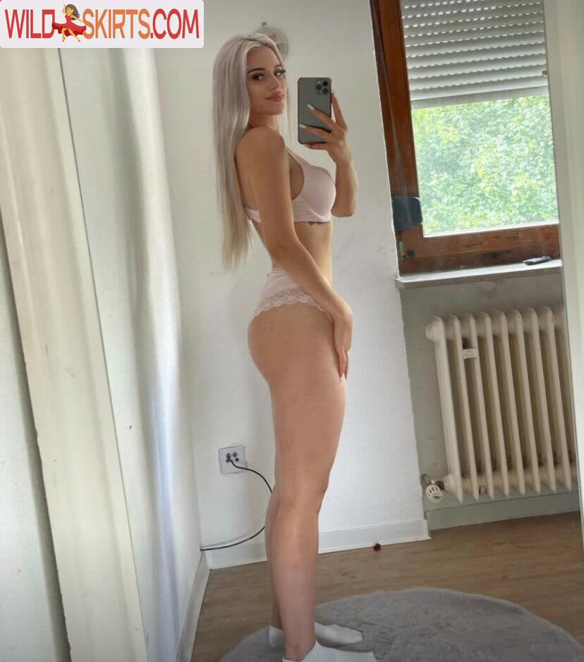 Cheyennenauert nude leaked photo #5