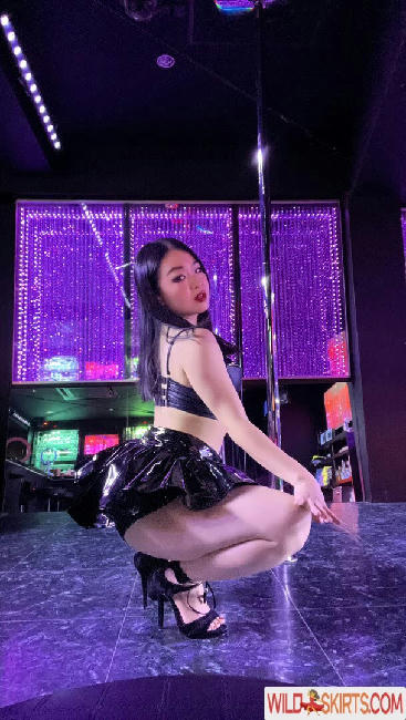 Childish Lina / chibibilina / linadeviljapan / りなんなん nude OnlyFans, Instagram leaked photo #14