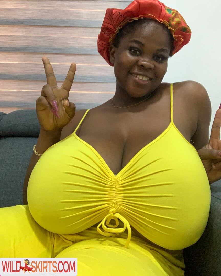 Chioma.lovv nude leaked photo #2