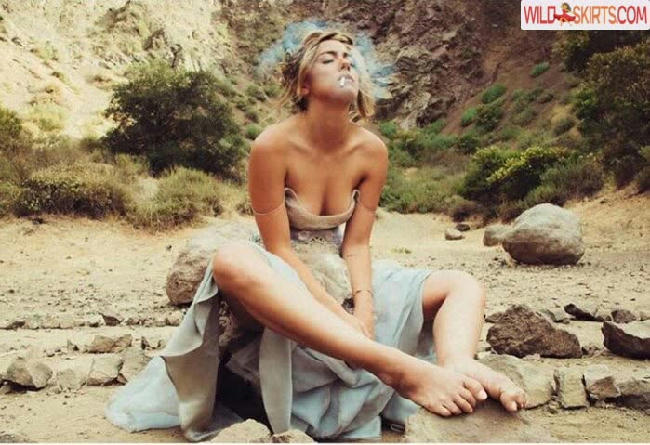 Chloe Bennet / chloebennet nude OnlyFans, Instagram leaked photo #441