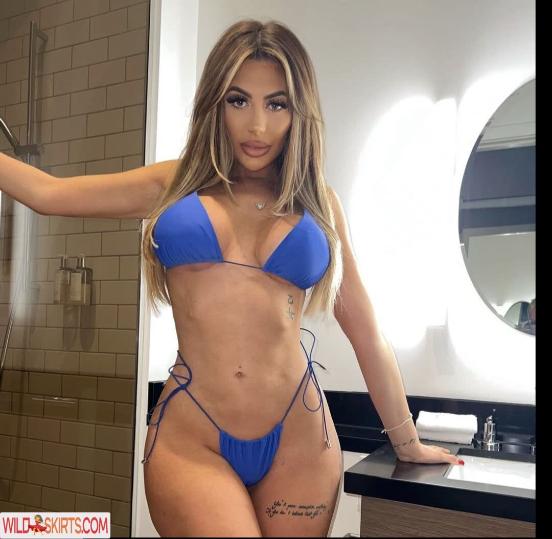 Chloe Ferry nude leaked photo #29