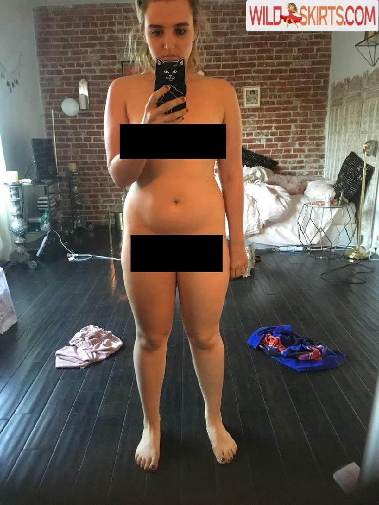 Chloe Fineman / chloeiscrazy nude Instagram leaked photo #4