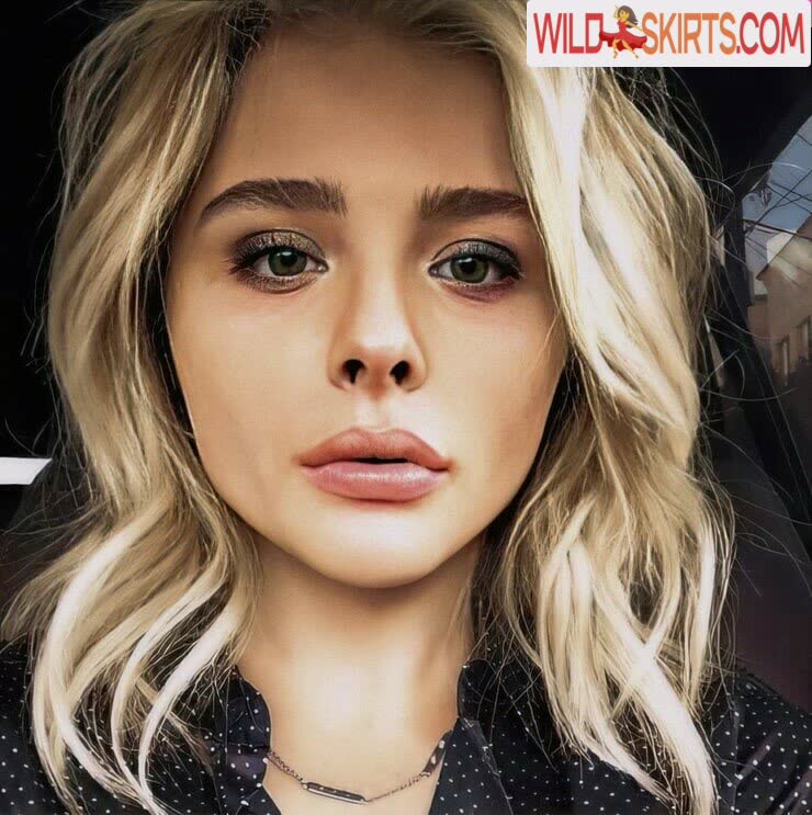 Chloe Grace Moretz / chloegmoretz nude Instagram leaked photo #9