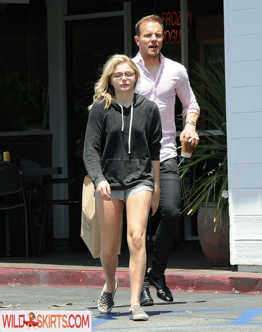 Chloe Grace Moretz nude leaked photo #16