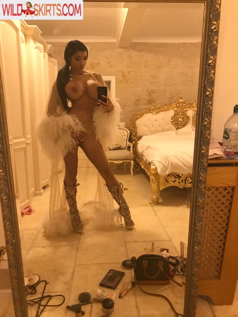 Chloe Khan / chloe.khan / chloekhan / chloekhanxxx nude OnlyFans, Instagram leaked photo #5