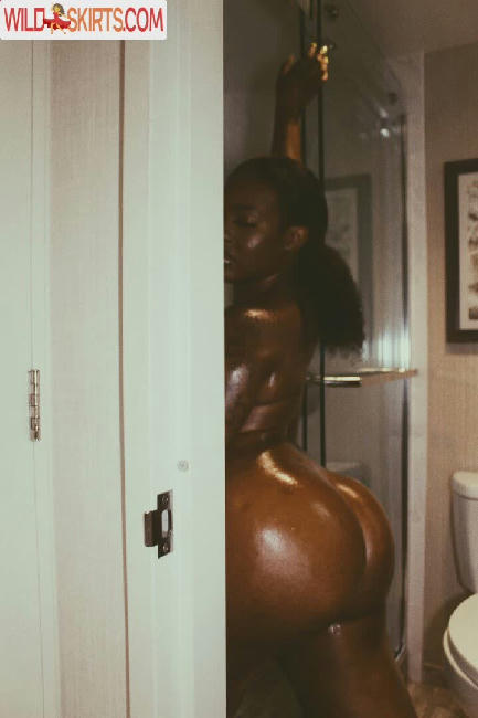 Chocolate Goddess / Cocopuffphatty / MissCocoPuffPhatty / __headoverheel / __headoverheels / chocolate_goddess / goddessphatty / kookooforcocopuffs nude OnlyFans, Instagram leaked photo #88