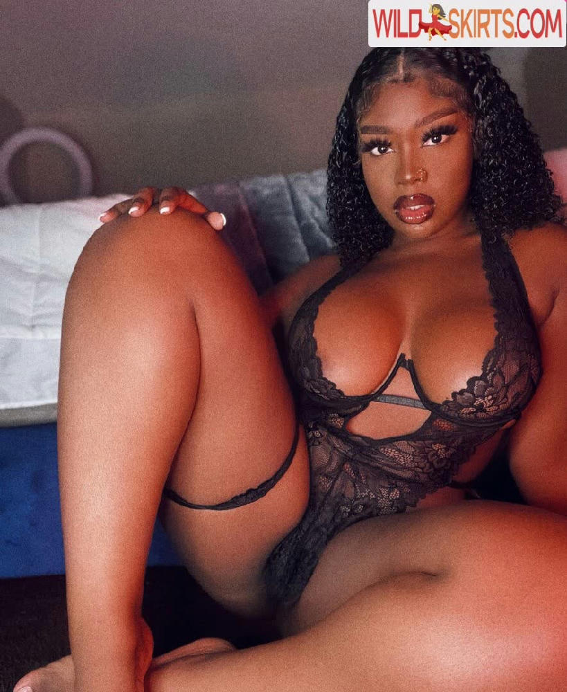 Chocolate Goddess / Cocopuffphatty / MissCocoPuffPhatty / __headoverheel / __headoverheels / chocolate_goddess / goddessphatty / kookooforcocopuffs nude OnlyFans, Instagram leaked photo #19