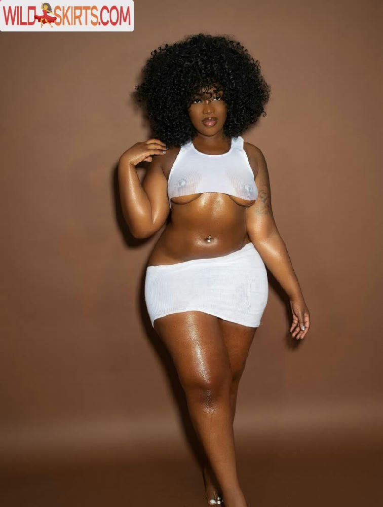 Chocolate Goddess / Cocopuffphatty / MissCocoPuffPhatty / __headoverheel / __headoverheels / chocolate_goddess / goddessphatty / kookooforcocopuffs nude OnlyFans, Instagram leaked photo #21