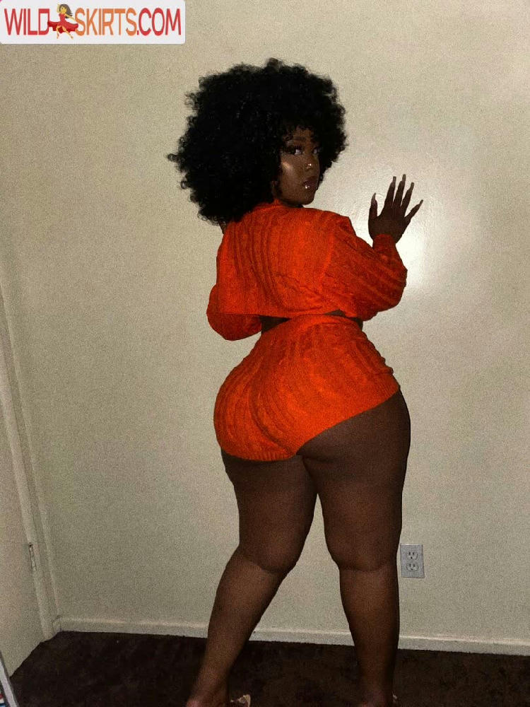 Chocolate Goddess / Cocopuffphatty / MissCocoPuffPhatty / __headoverheel / __headoverheels / chocolate_goddess / goddessphatty / kookooforcocopuffs nude OnlyFans, Instagram leaked photo #32