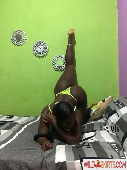 chocolate-kitti / chocolate-kitti / prettyhustlerrr nude OnlyFans, Instagram leaked photo #23