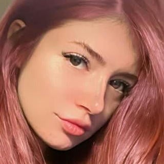 Chrissy Costanza avatar