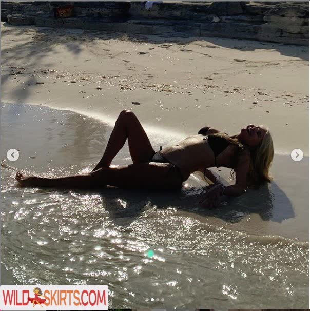 Christie Brinkley / christiebrinkley nude Instagram leaked photo #2