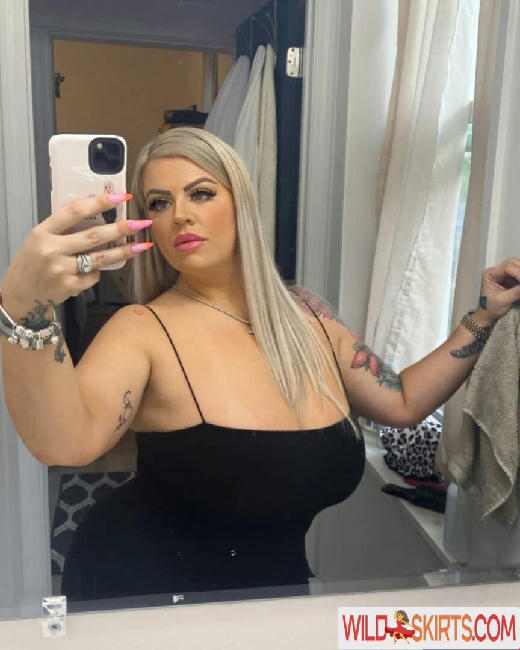 Christie / _pghbrowboss_ / christiebrimberry nude OnlyFans, Instagram leaked photo #8